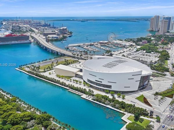 1000 Biscayne Blvd , Unit 4401, Miami, FL 33132