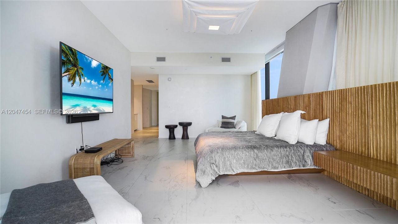 1000 Biscayne Blvd , Unit 4401, Miami, FL 33132 Photo