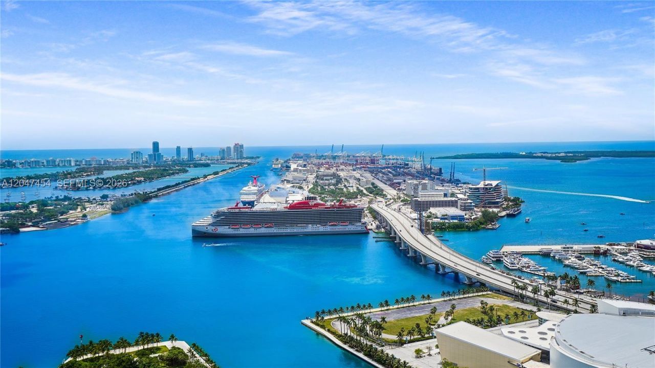 1000 Biscayne Blvd , Unit 4401, Miami, FL 33132 Photo