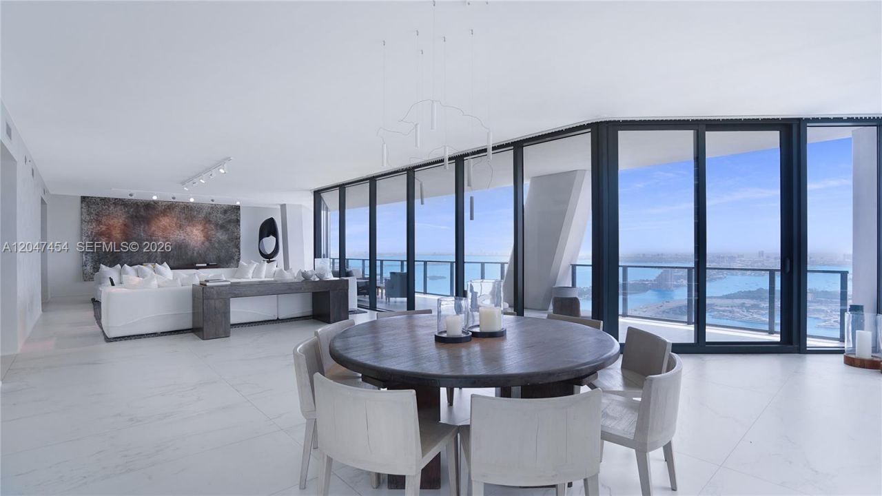 1000 Biscayne Blvd , Unit 4401, Miami, FL 33132 Photo