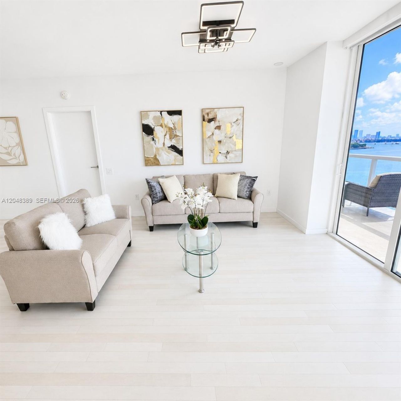 450 Alton Rd, Unit 1606, Miami Beach, FL 33139 Photo