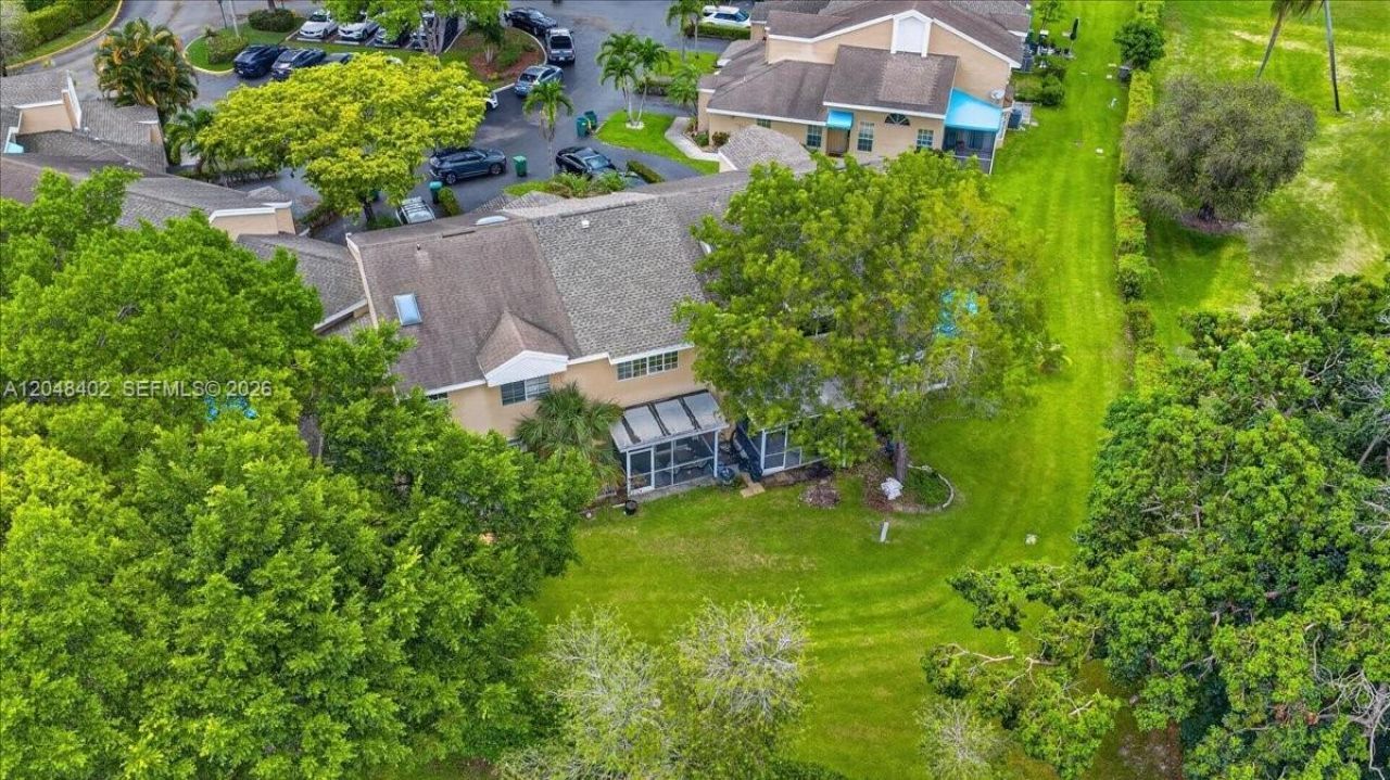 7102 Woodmont Way , Tamarac, FL 33321 Photo