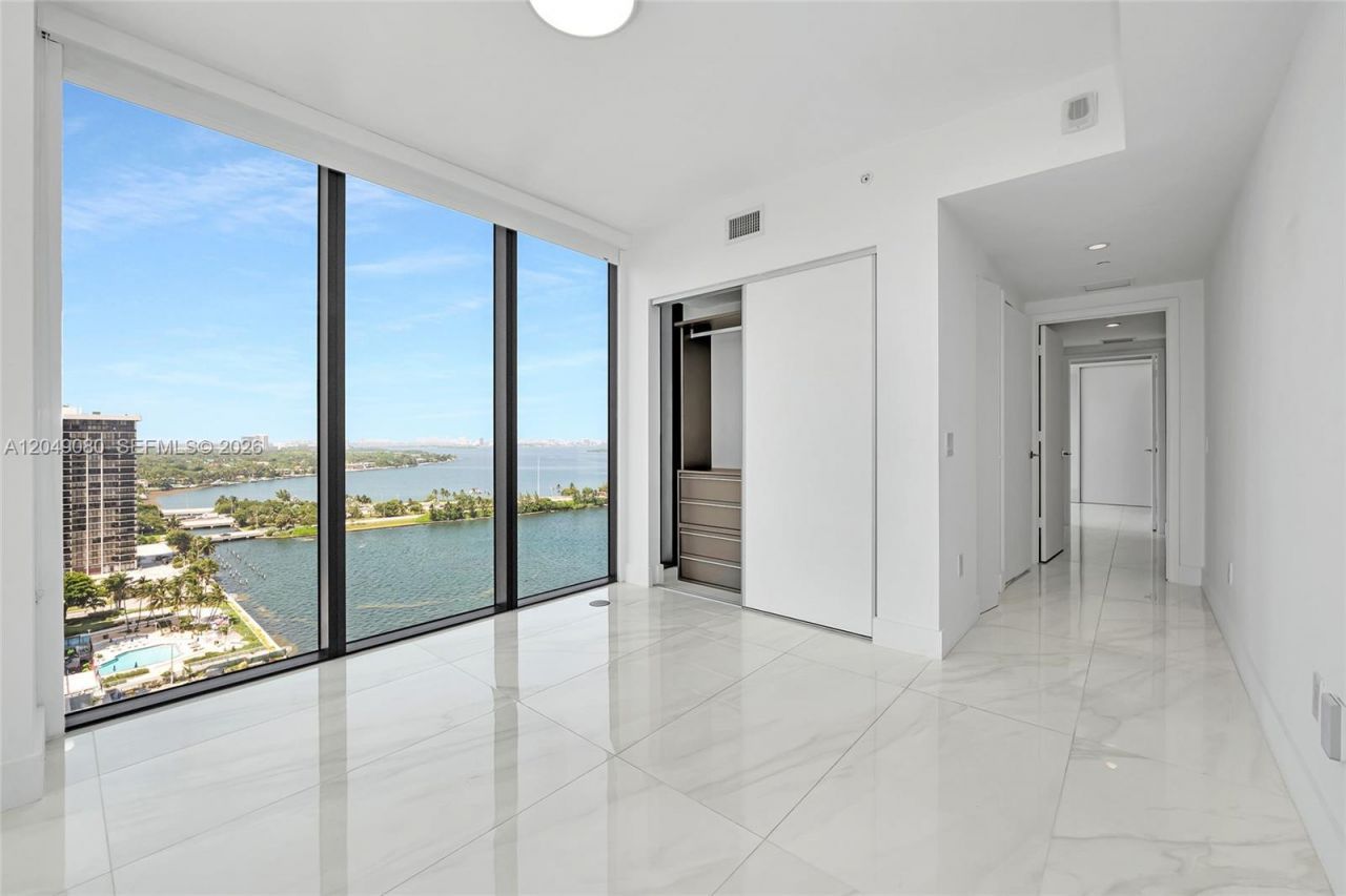3131 NE 7th Ave , Unit 1806, Miami, FL 33137 Photo