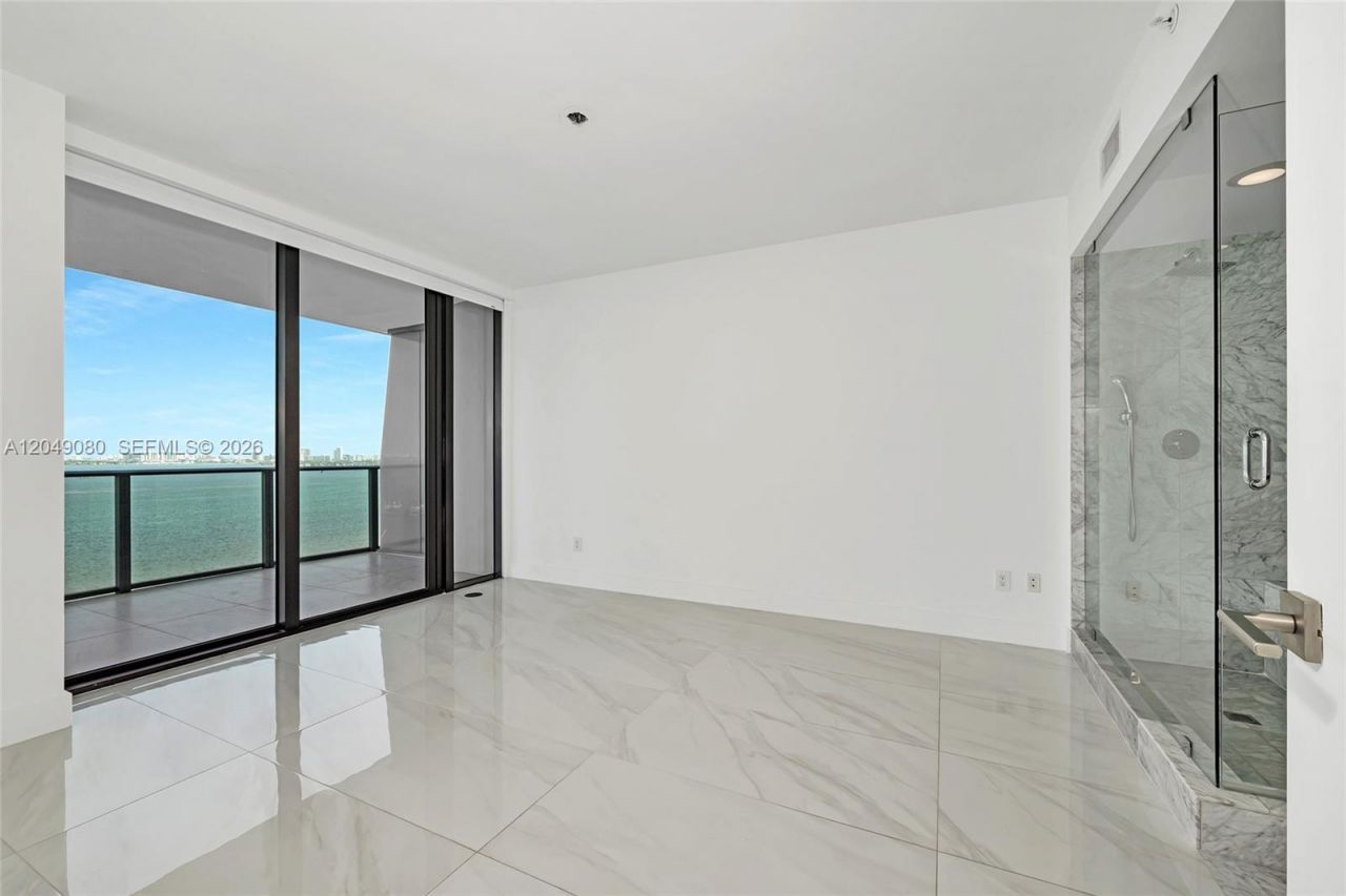 3131 NE 7th Ave , Unit 1806, Miami, FL 33137 Photo