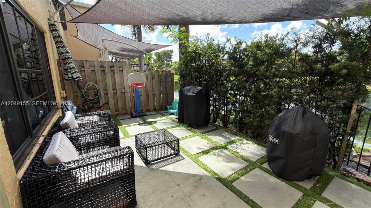 9492 NW 39th St , Sunrise, FL 33351 Photo