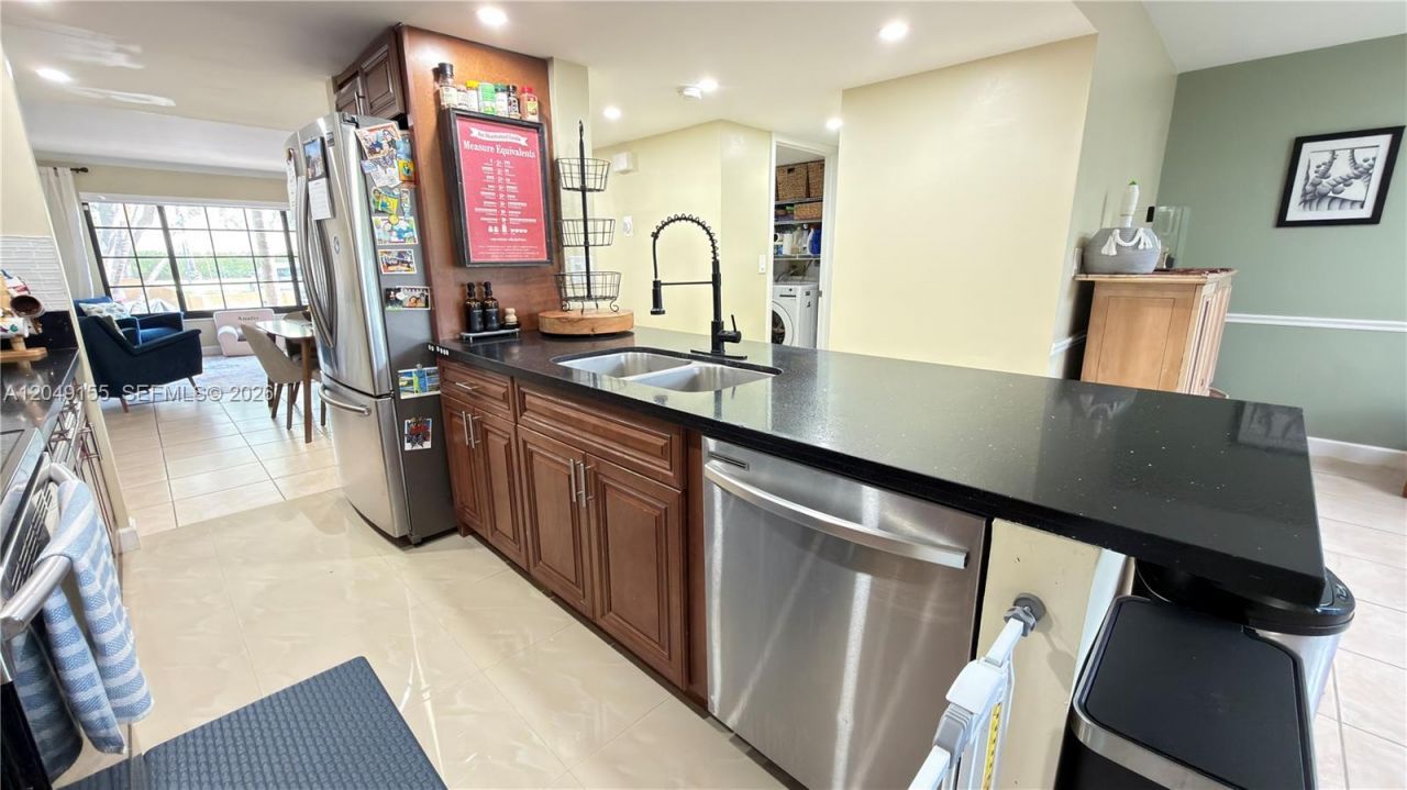 9492 NW 39th St , Sunrise, FL 33351 Photo