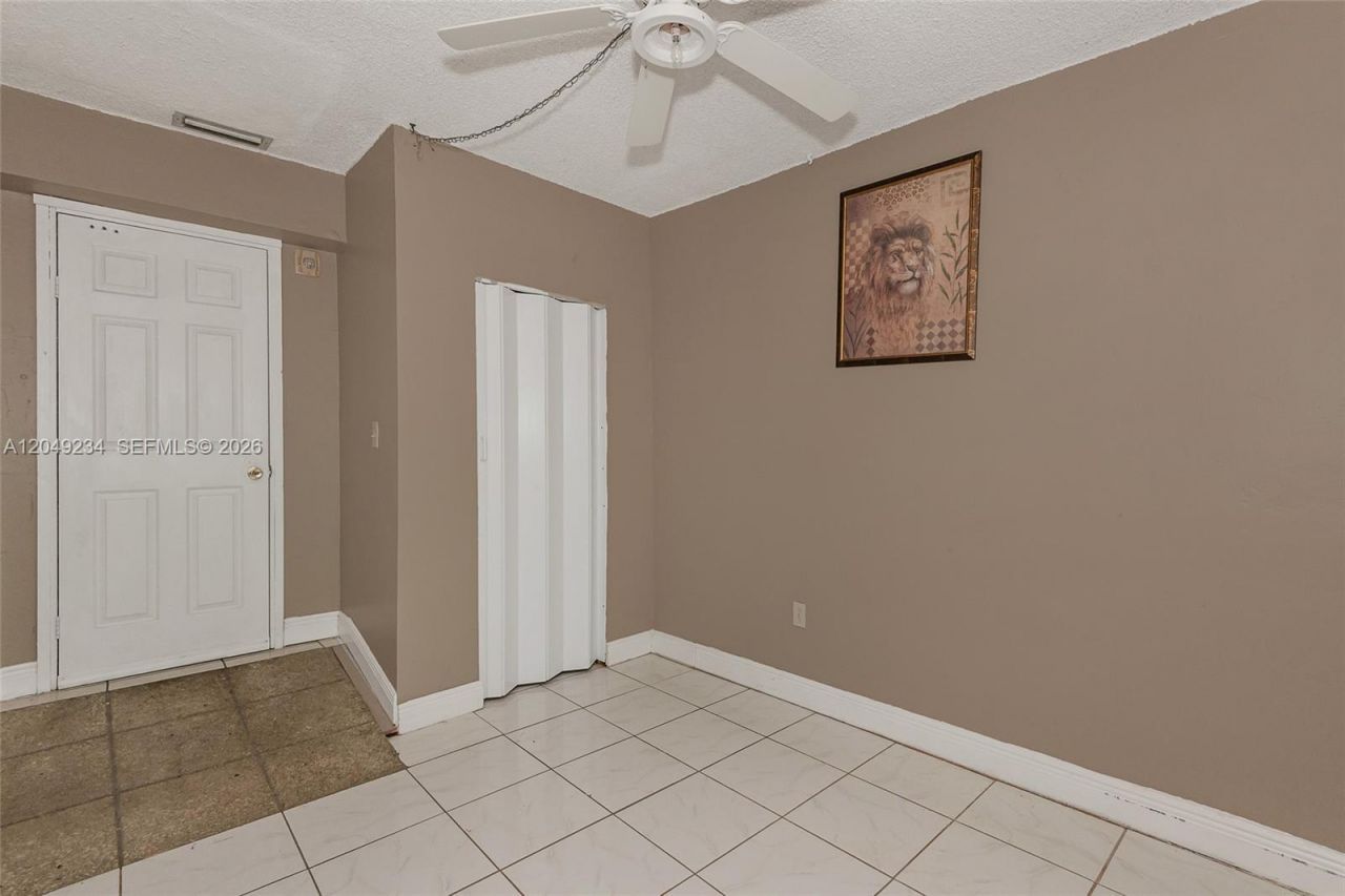3260 NW 179th St , Miami Gardens, FL 33056 Photo