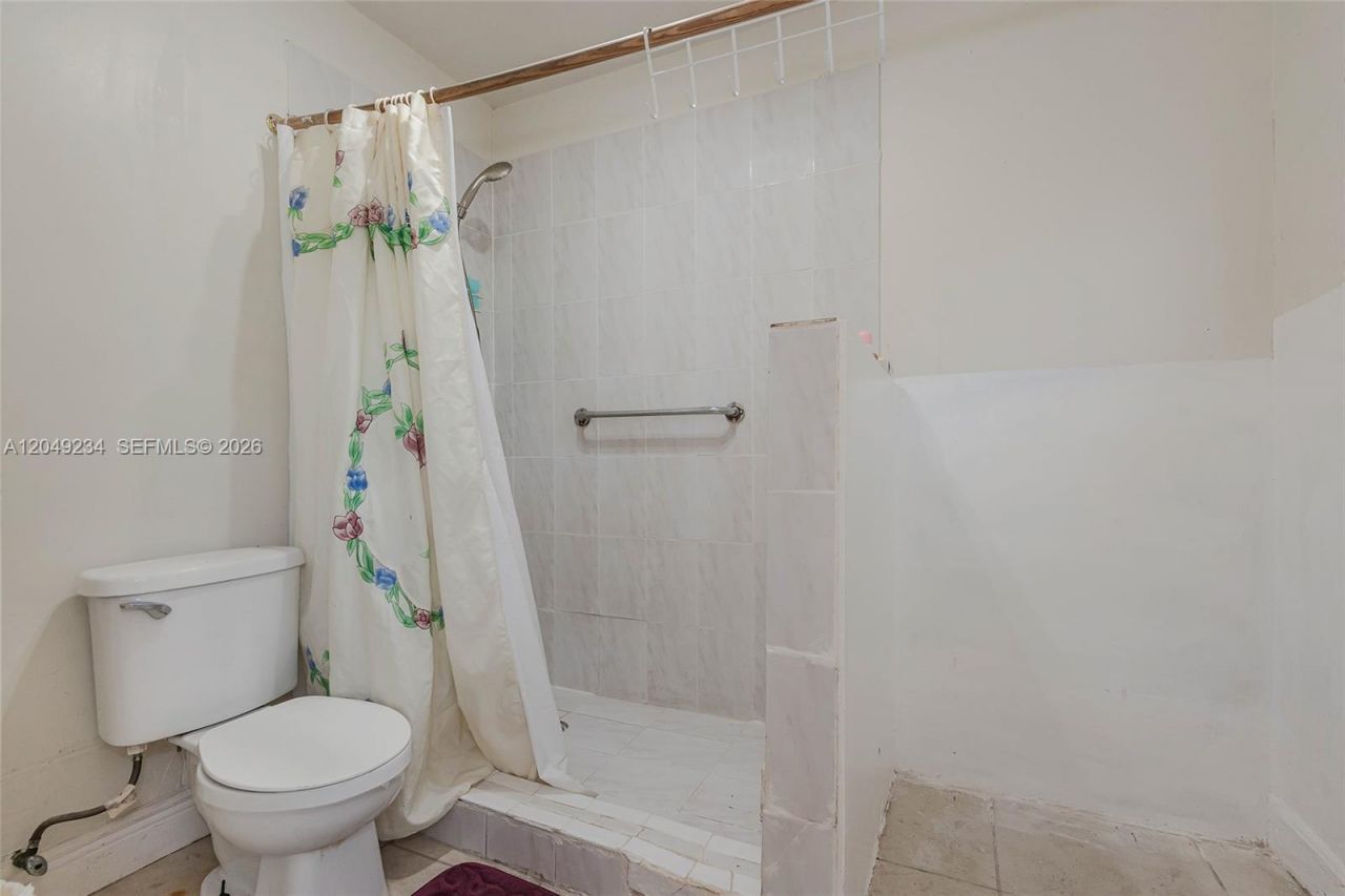 3260 NW 179th St , Miami Gardens, FL 33056 Photo