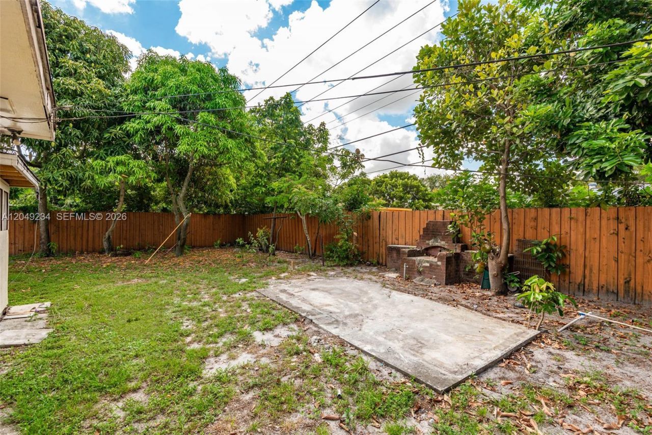 3260 NW 179th St , Miami Gardens, FL 33056 Photo