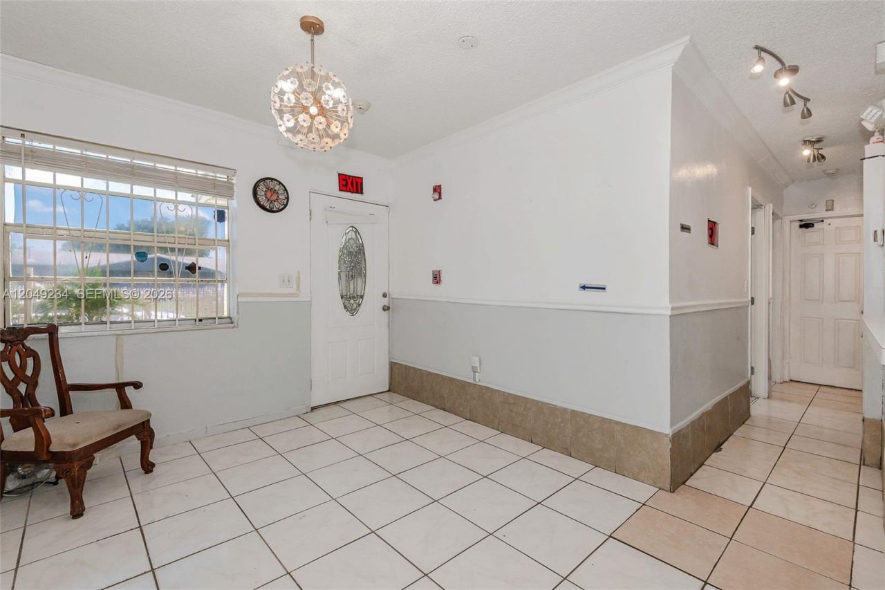 3260 NW 179th St , Miami Gardens, FL 33056 Photo
