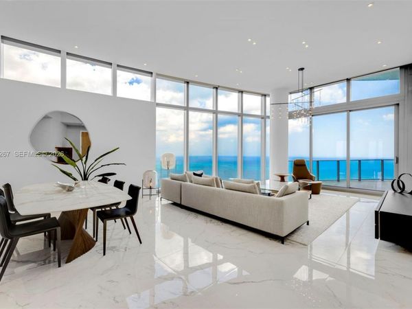 15701 Collins Ave , Unit 4701, Sunny Isles Beach, FL 33160