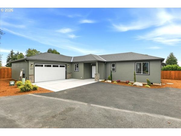 2207 NW 69TH ST, Vancouver, WA 98665