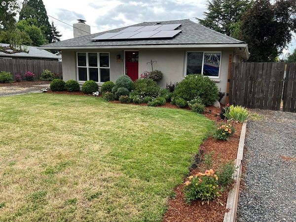 3029 LIVINGSTON NE ST, Salem, OR 97301