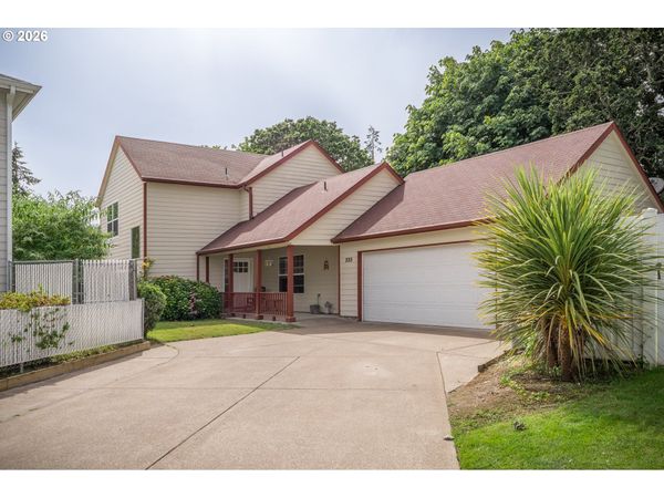 2015 CHASE SW LOOP, Albany, OR 97321