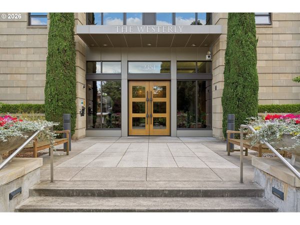 2351 NW WESTOVER RD, Unit 601, Portland, OR 97210