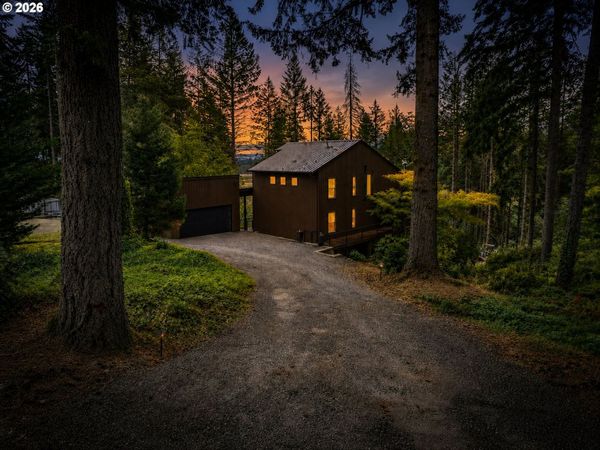 32146 VIEWCREST DR, Warren, OR 97053