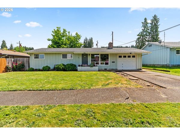 1128 S 11TH ST, Cottage Grove, OR 97424