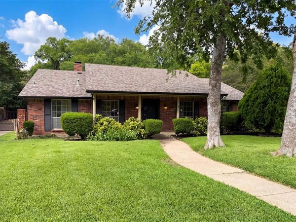 722 S Forest Lane, Duncanville, TX 75116