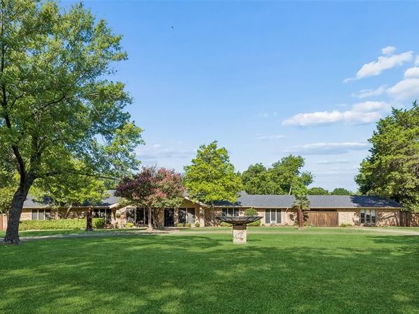 1303 Heather Glen Street, Duncanville, TX 75137