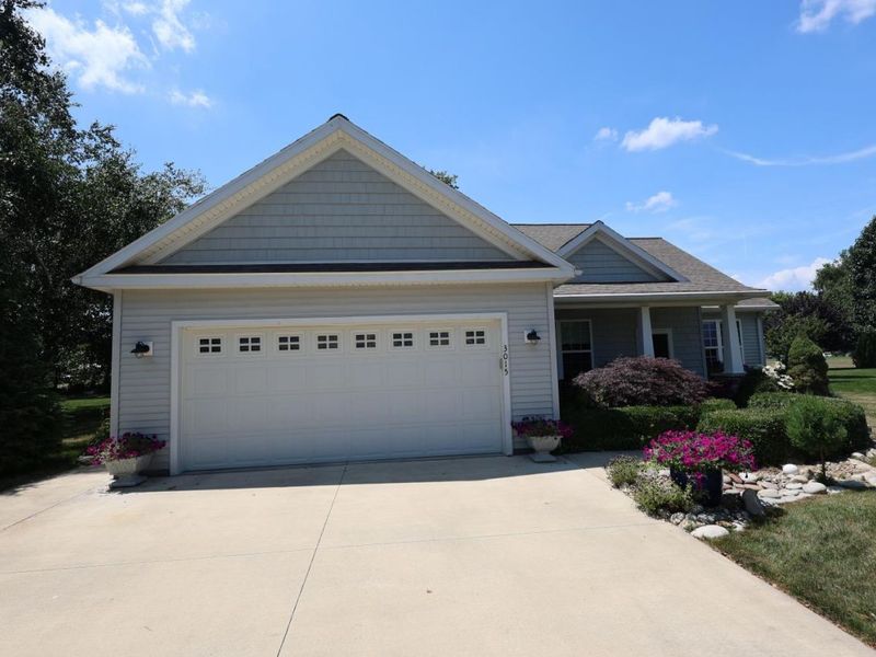 3015 Bayfield Drive, Huron, OH 44839 Photo 1