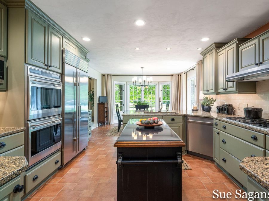 Property Image 38