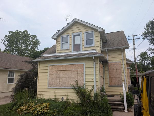 4118 4th Street, Newport, MI 48166