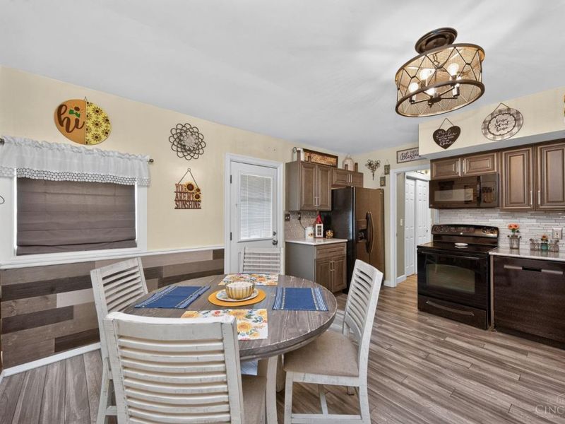 3935 Washington Avenue, Cheviot, OH 45211 Photo 11