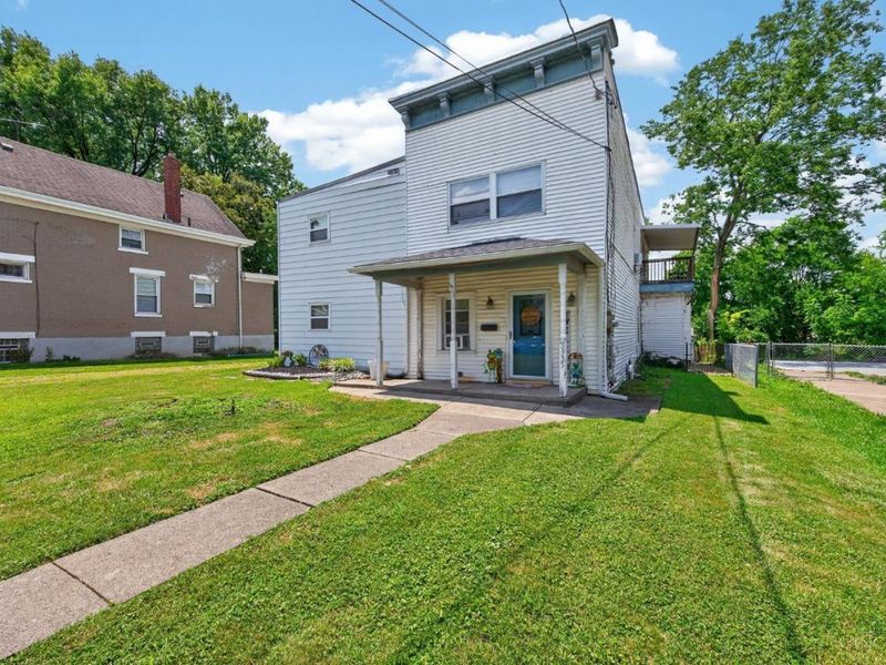 3935 Washington Avenue, Cheviot, OH 45211 Photo 4