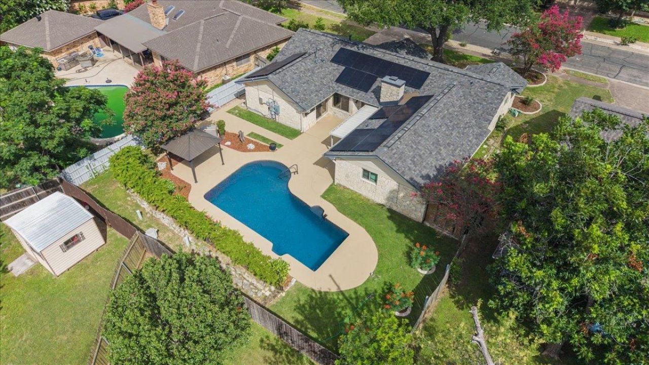 12213 Waterside Trl, Austin, TX 78750 Main Photo