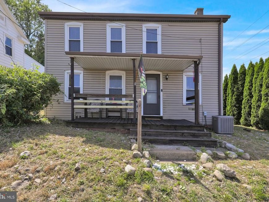 724 Rohrerstown Road, Lancaster, PA 17603 Main Photo