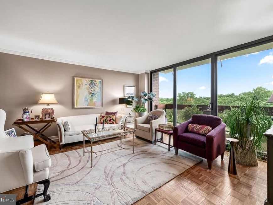 4100 N Charles Street, Unit 908, Baltimore, MD 21218 Main Photo