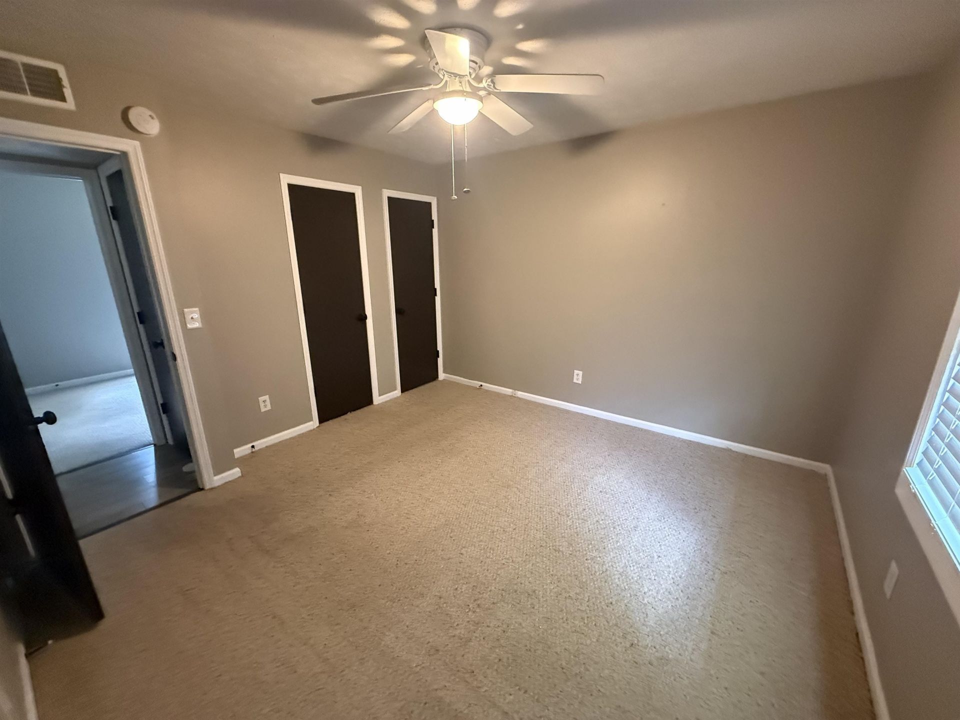 615 Burcale Road Circle  Photo 8