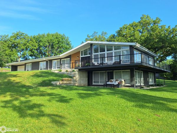 406 W 18th Street, Carroll, IA 51401
