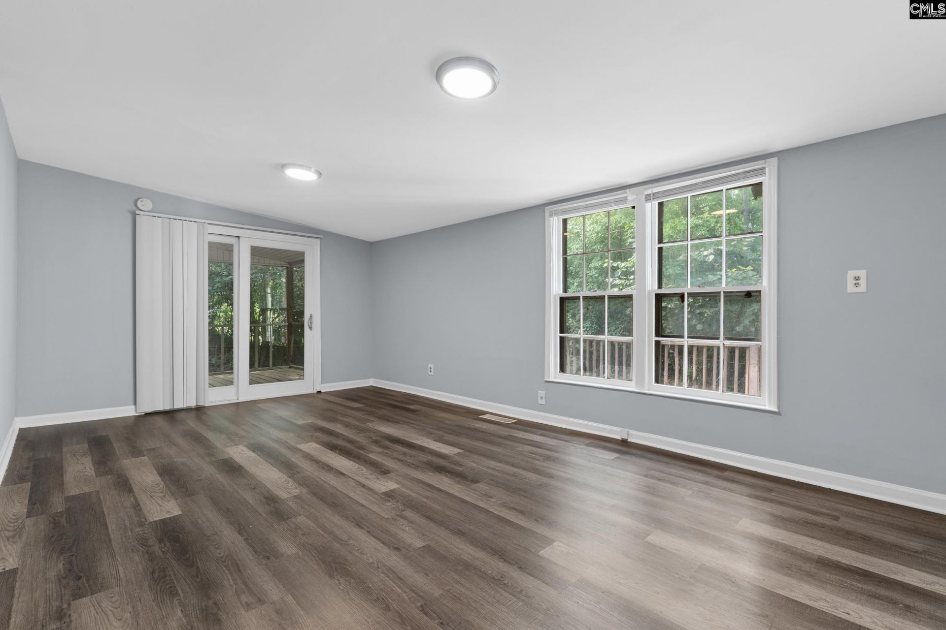 259 Woodwinds Drive  Photo 10