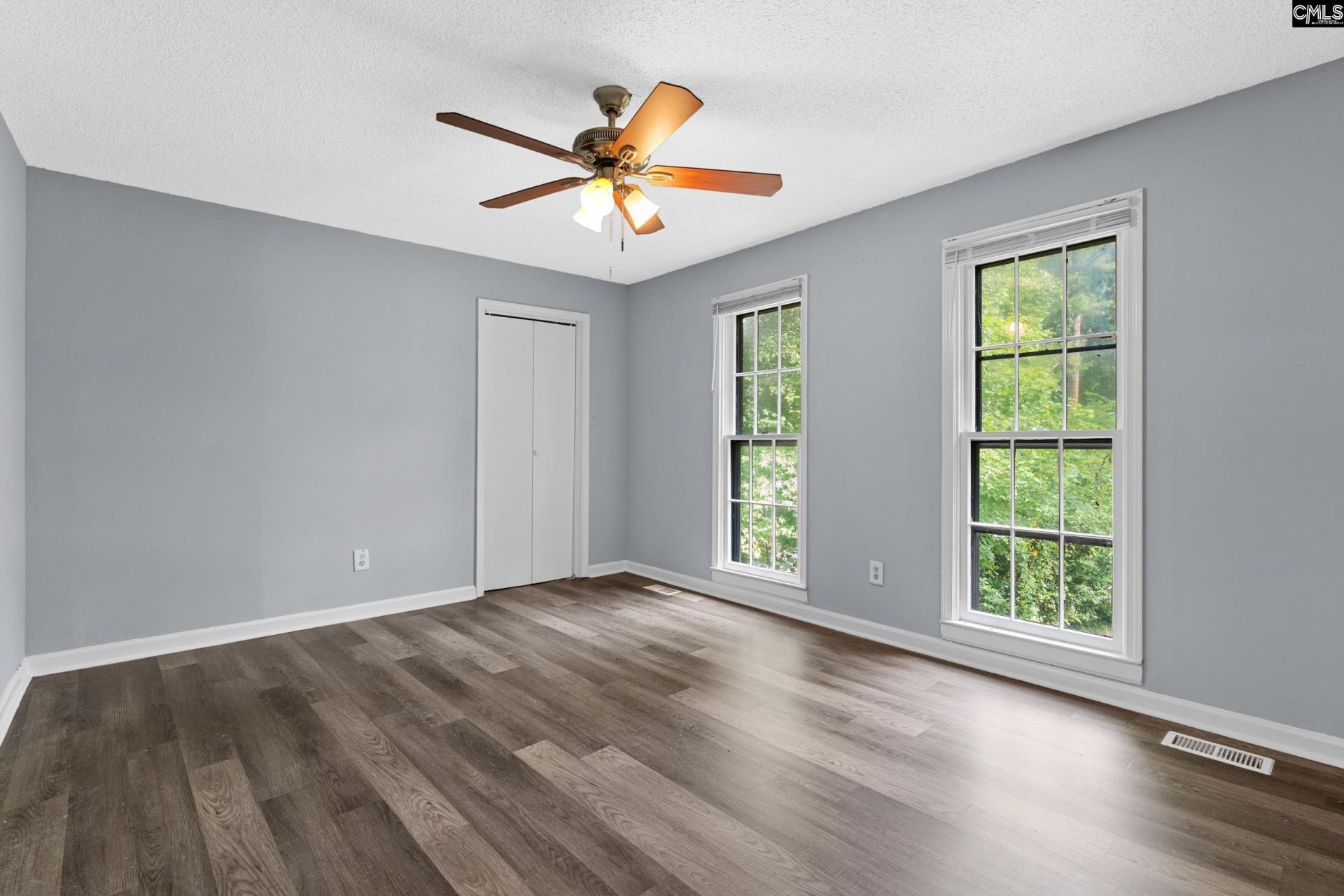 259 Woodwinds Drive  Photo 17