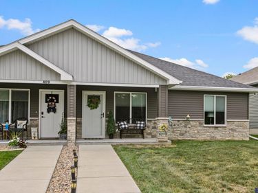 401 S 3rd Street, Seward, NE 68434