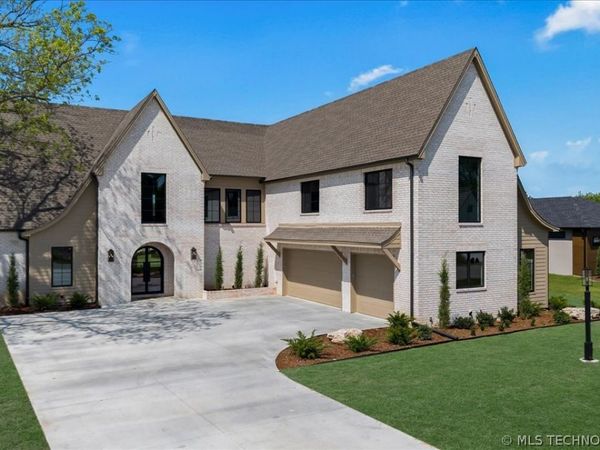 17683 E White Tail Cove , Owasso, OK 74055