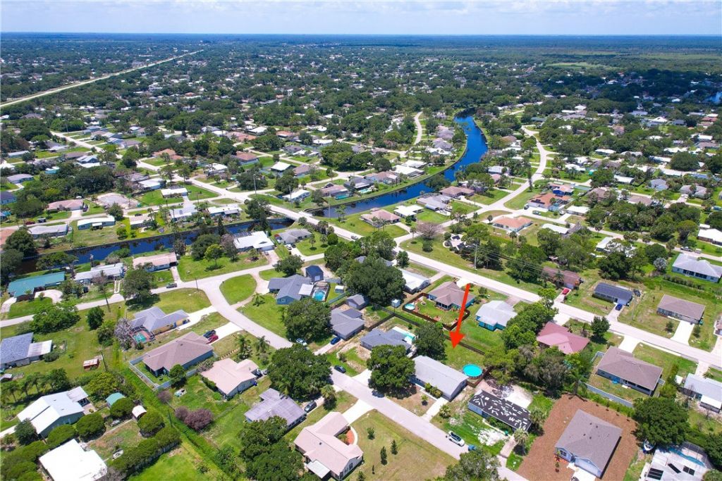 542 Saunders Street, Sebastian, FL 32958 Photo