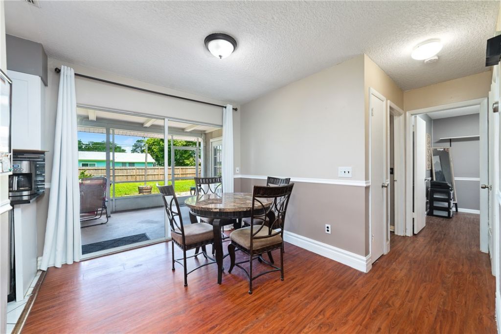 542 Saunders Street, Sebastian, FL 32958 Photo