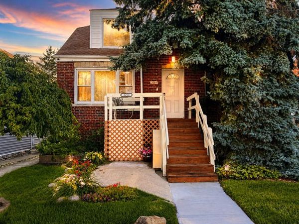 3254 N NAGLE Avenue , Chicago, IL 60634