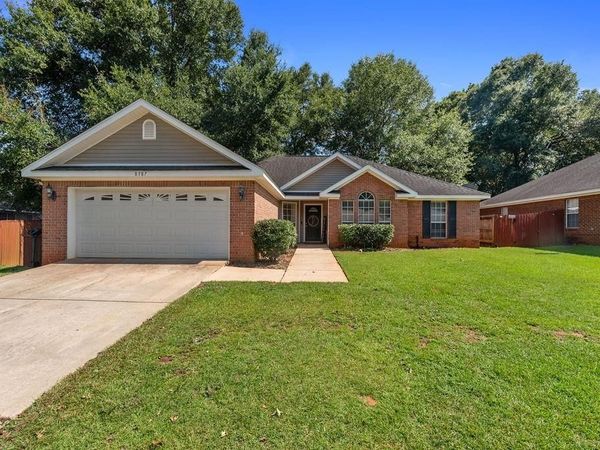 8387 Kendall Court N, Mobile, AL 36695