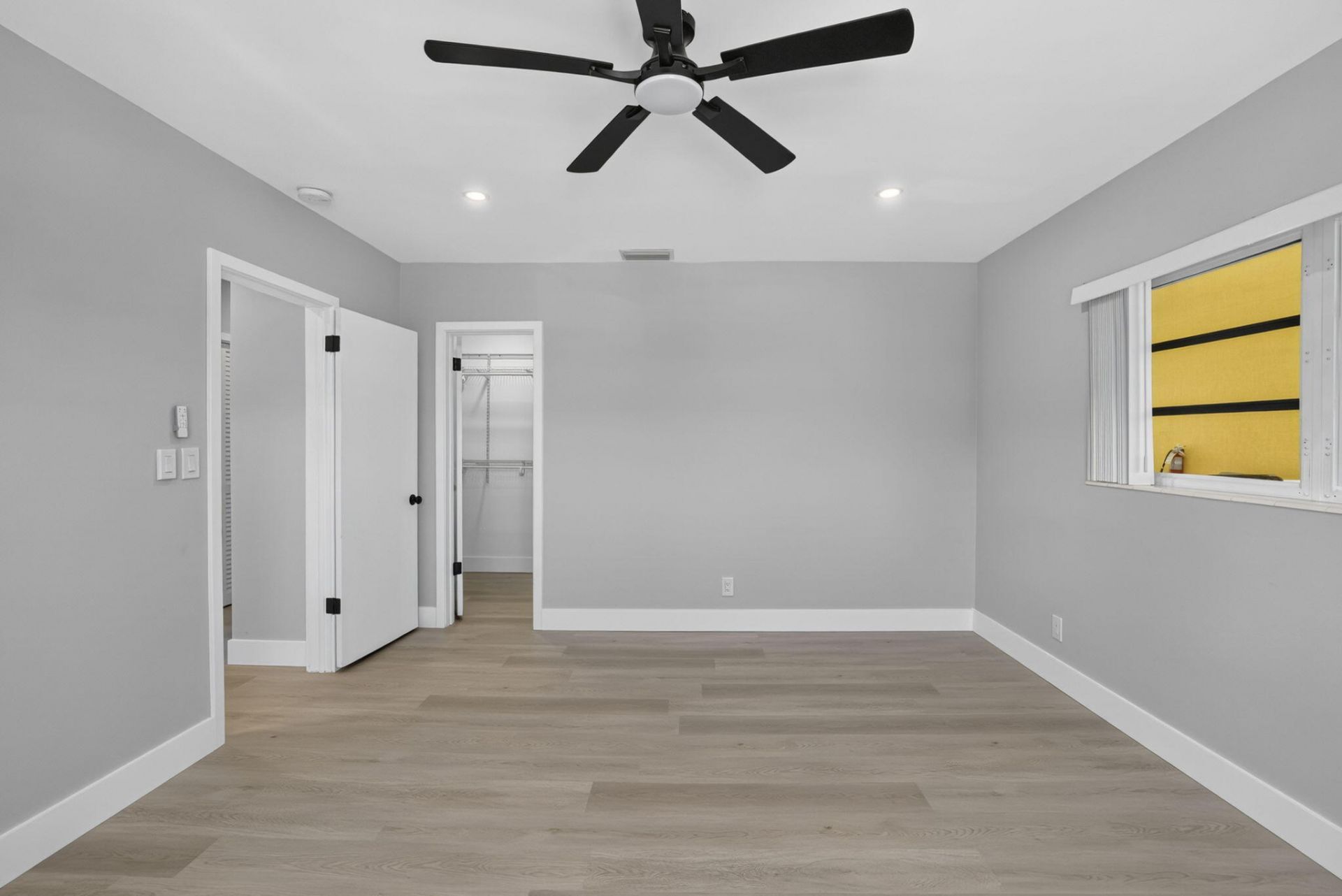 2755 NE 28th Avenue, Unit E2, Lighthouse Point, FL 33064 Photo