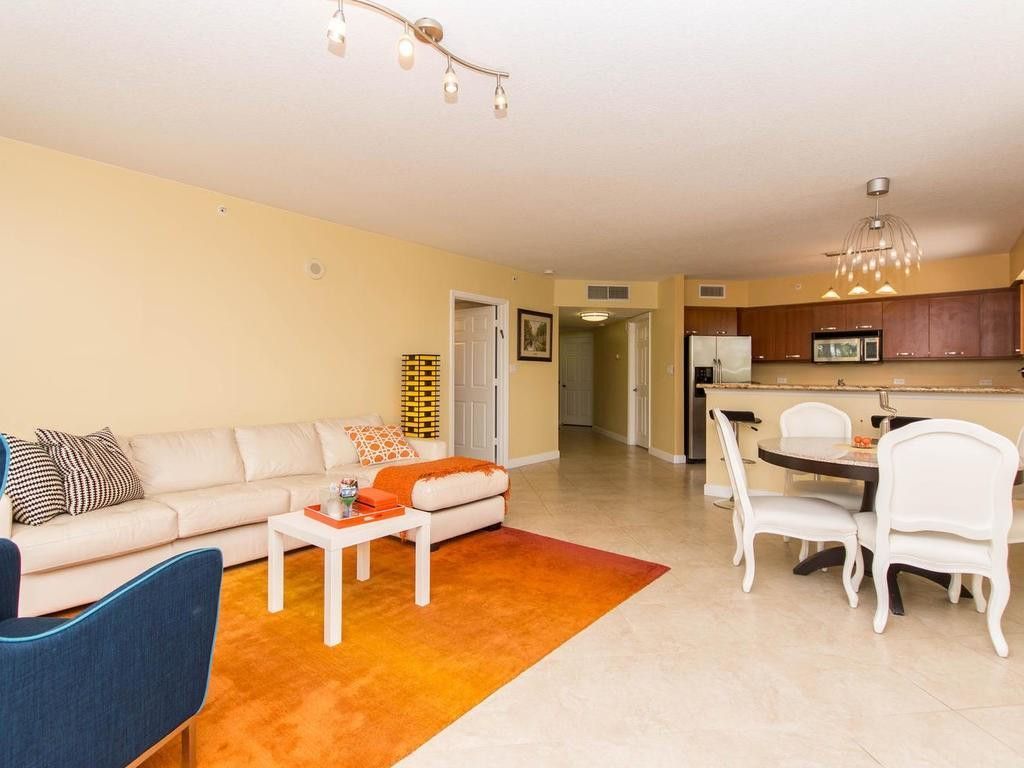2001 N Ocean Boulevard, Unit 202, Fort Lauderdale, FL 33305 Photo