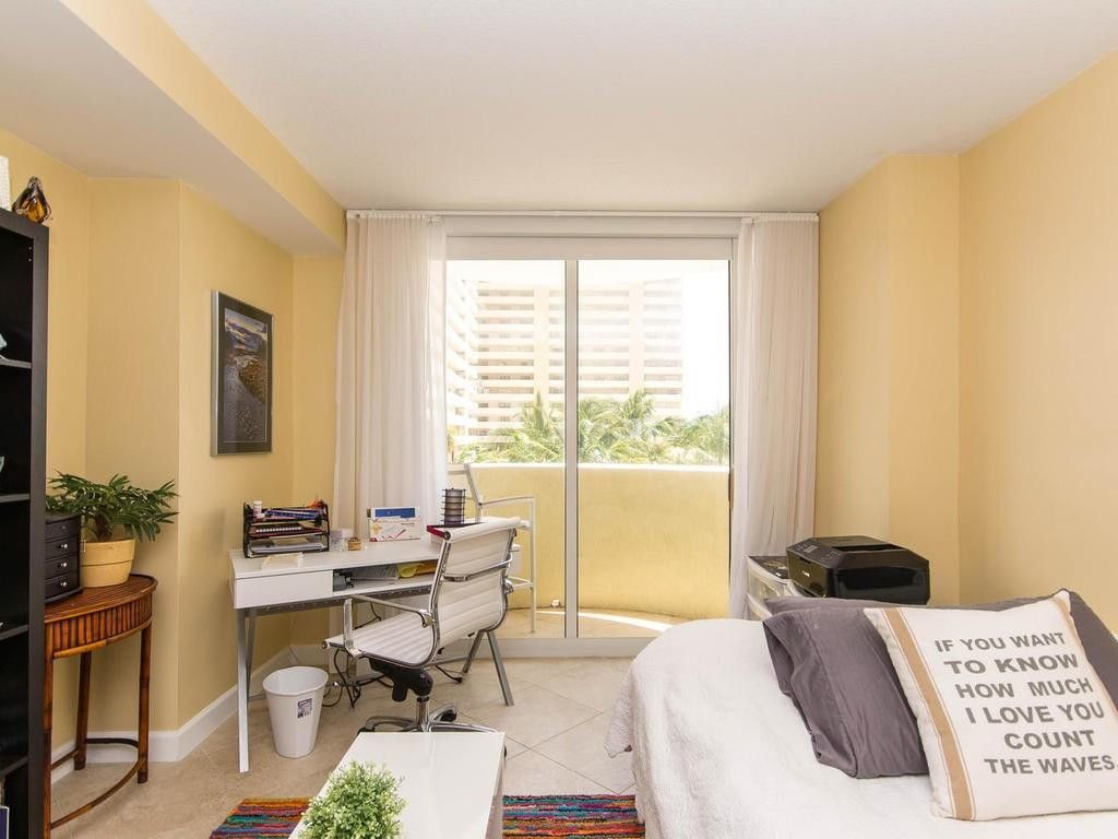 2001 N Ocean Boulevard, Unit 202, Fort Lauderdale, FL 33305 Photo