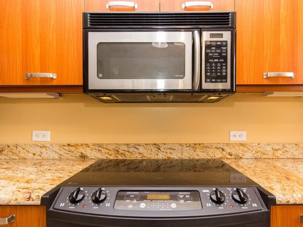 2001 N Ocean Boulevard, Unit 202, Fort Lauderdale, FL 33305 Photo