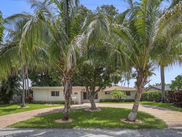 1710 SW 4th Avenue, Pompano Beach, FL 33060