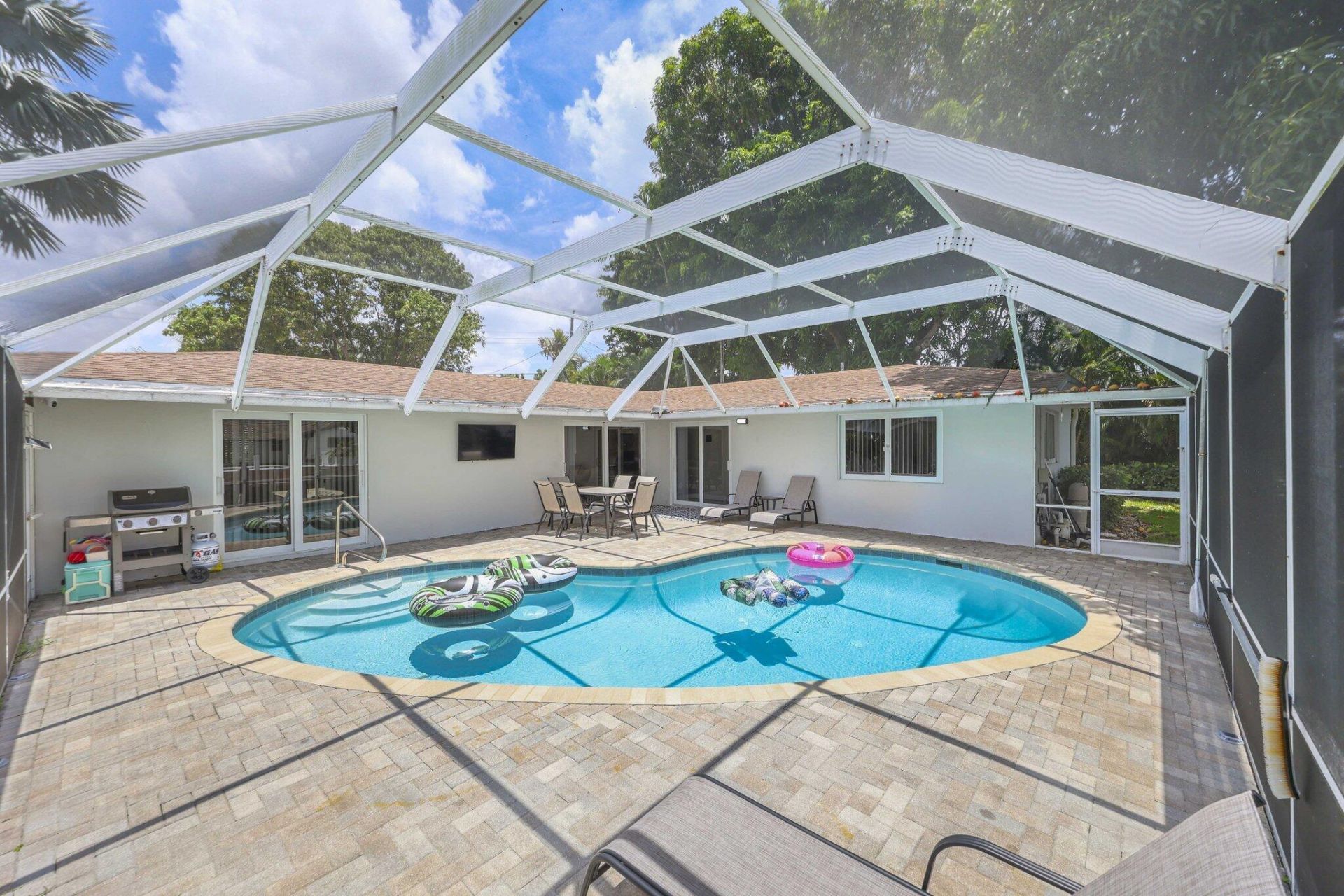 1710 SW 4th Avenue, Pompano Beach, FL 33060 Photo