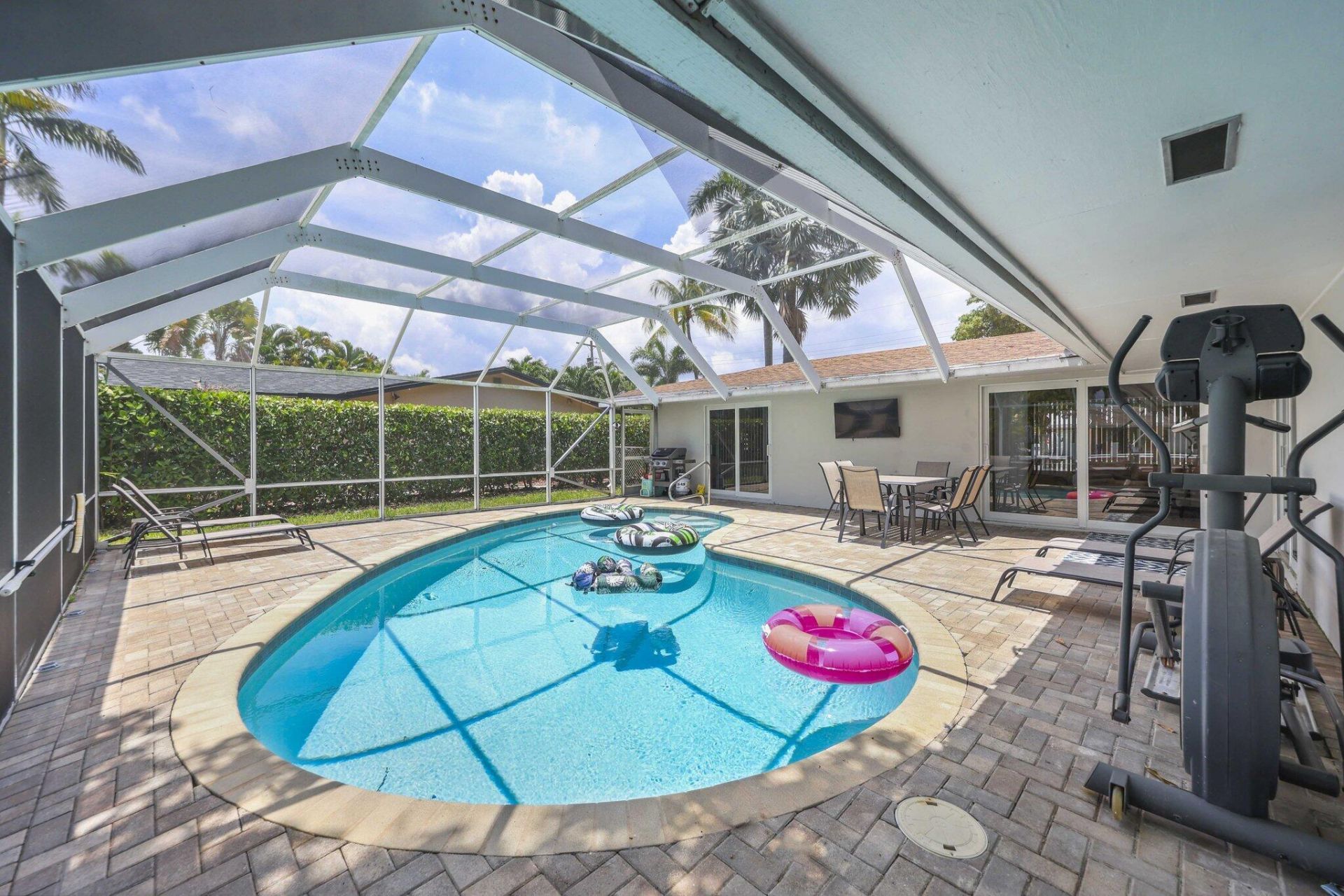 1710 SW 4th Avenue, Pompano Beach, FL 33060 Photo