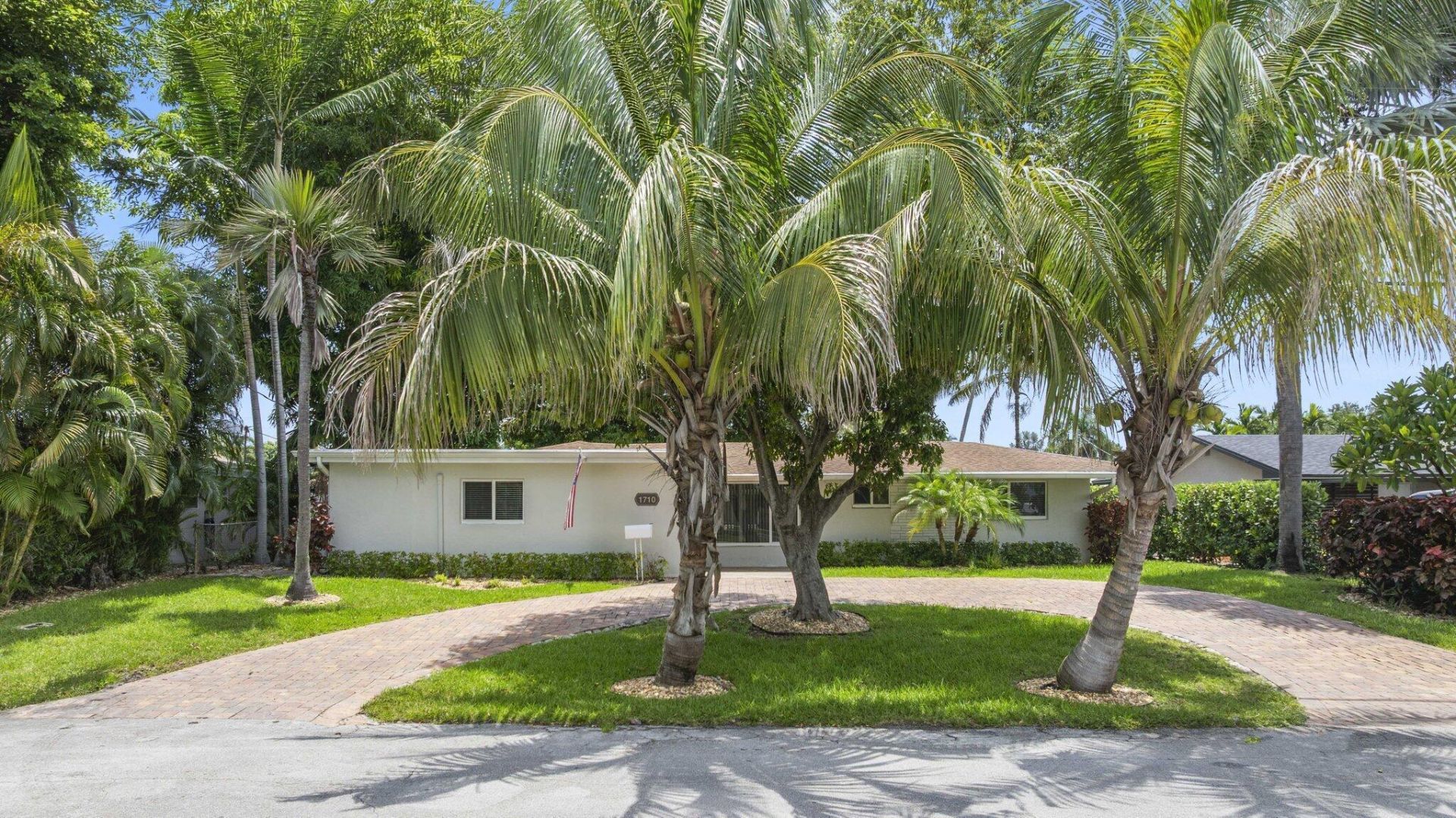 1710 SW 4th Avenue, Pompano Beach, FL 33060 Photo