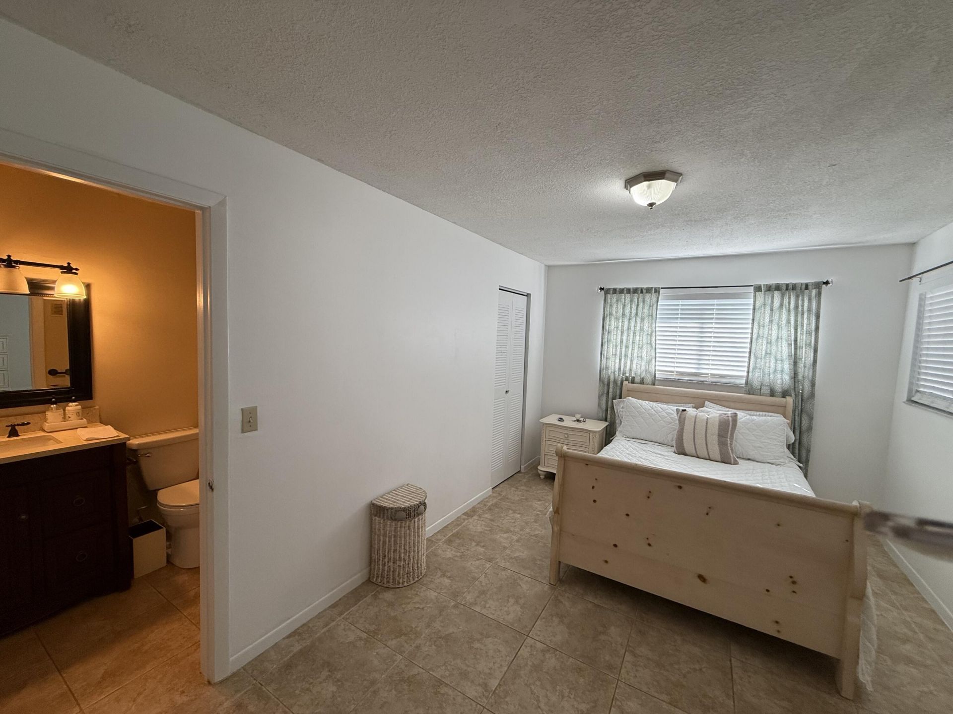 15445 Lakes Of Delray Boulevard, Unit 204, Delray Beach, FL 33484 Photo